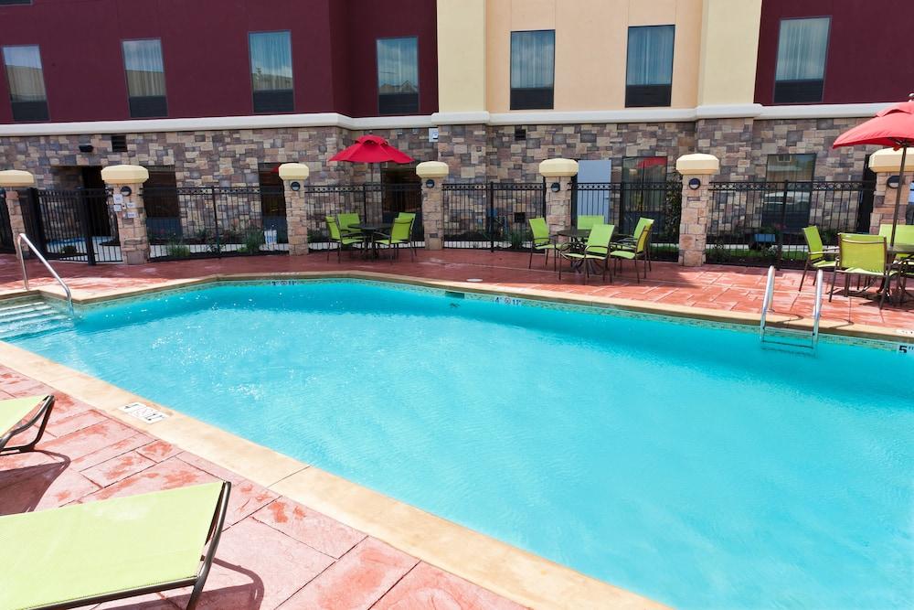 Hampton Inn And Suites Tulsa Central Exterior foto